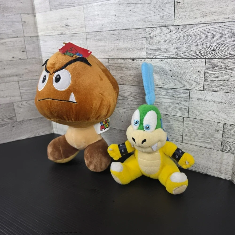 Club Mocchi Mocchi Super Mario Goomba Mega Plush 17